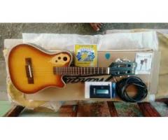 Vendo caixa cavaquinho elétrico